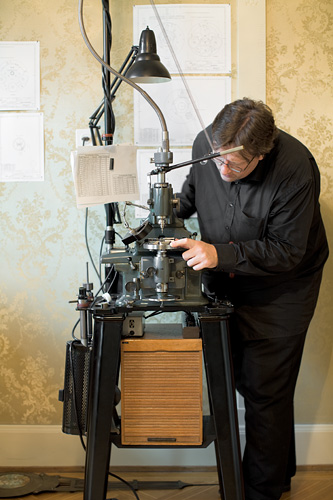 A vintage jig boring machine standing in Beat Haldimann's workshop