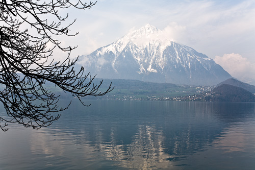Niesen, lake Thun