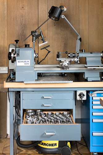 A lathe at Beat Haldimann's workshop